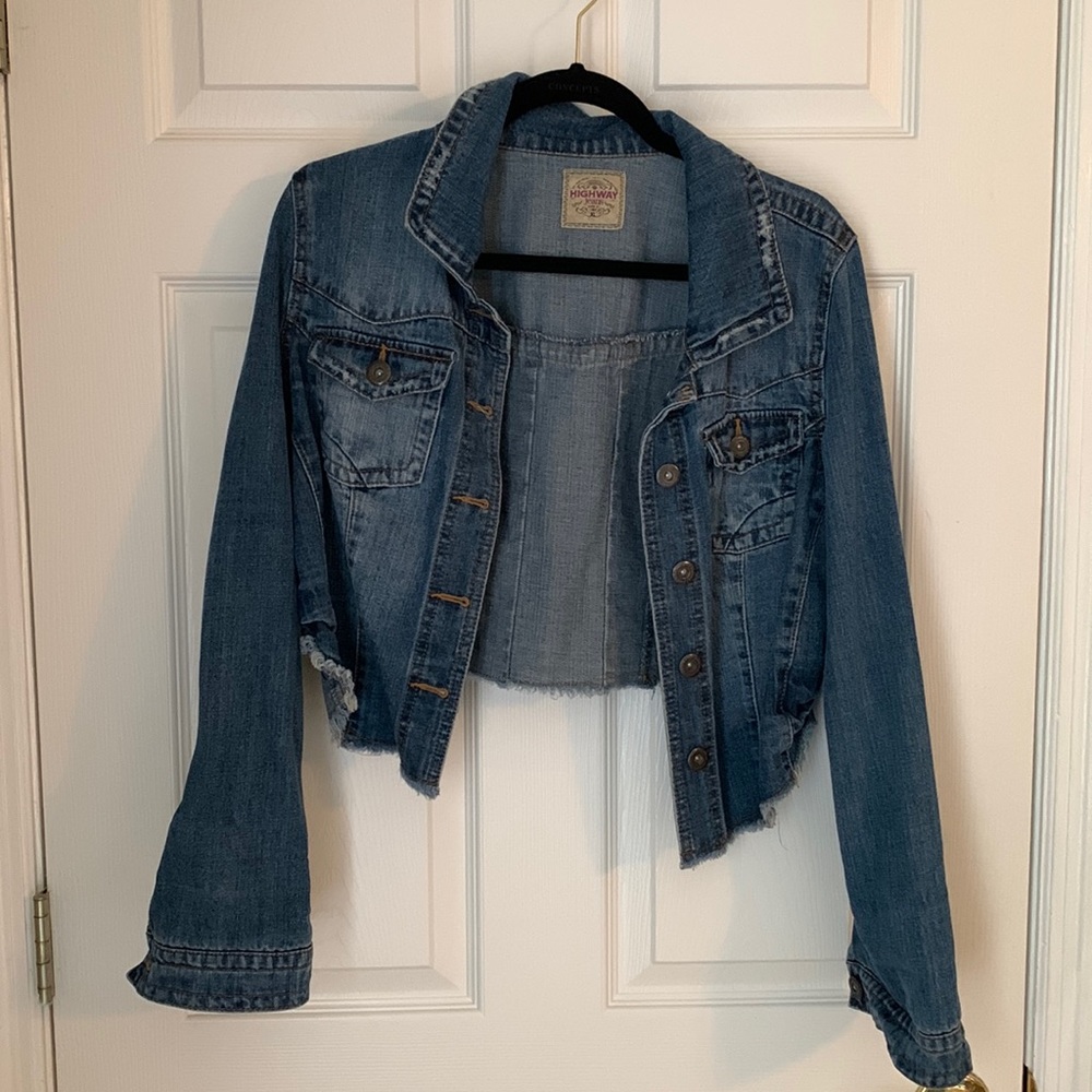 Cropped Destructed Denim Jacket